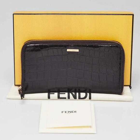 Fendi Black Alligator Zippy Wallet - Picture 2 of 11